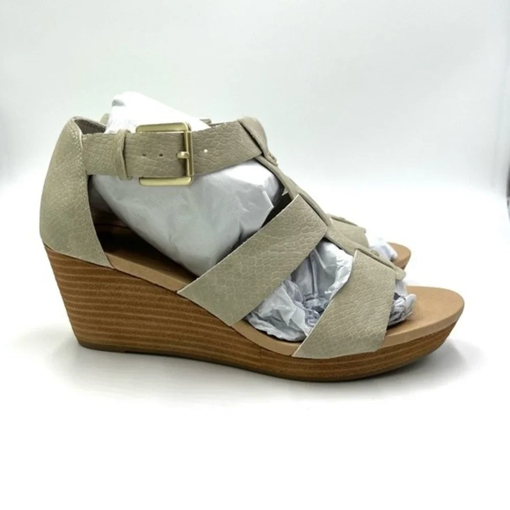 NEW Dr Scholls Womens Size 7.5 Light Gray Cream Snakeskin‎ Wedges Sandals Shoes